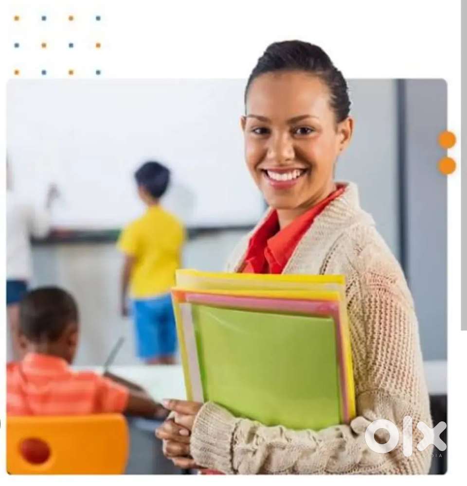 Teacher for maintaining online presence