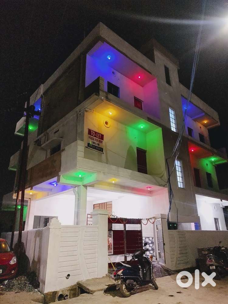 1 bedroom and with bathroom for students and well mannered bachelor