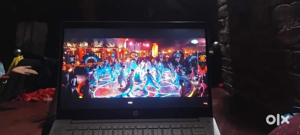 Good condition new laptop len hai