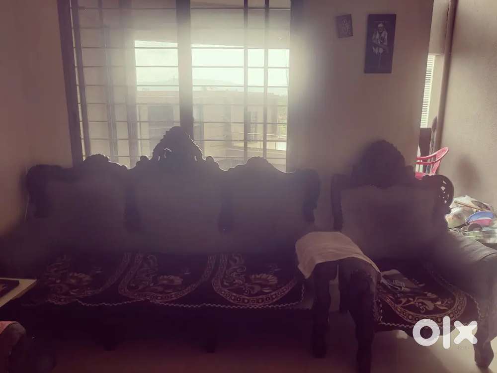 MAHARAJA SOFA SET