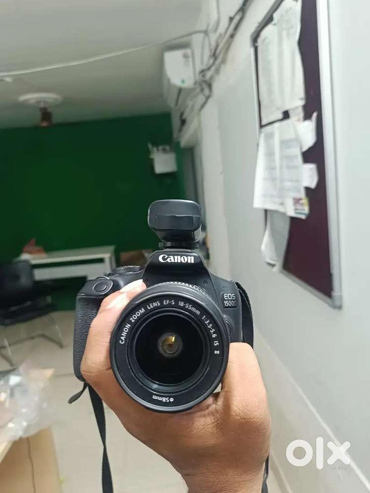 Canon 1500D