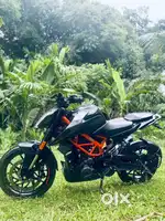 390 bs6 last edition