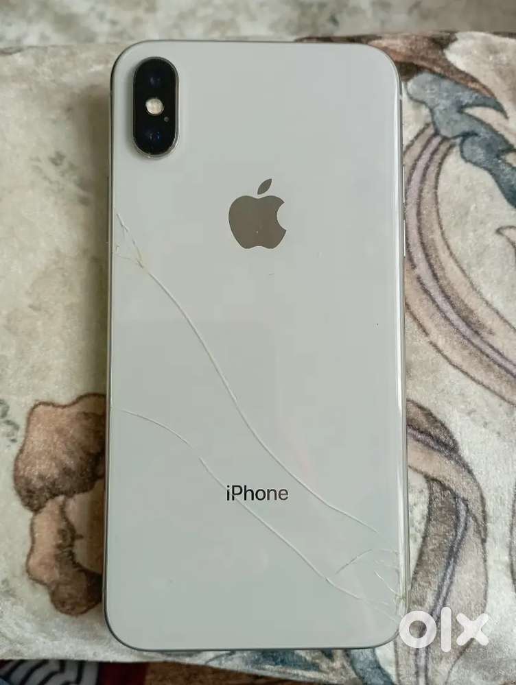 100% battery health with 5 month's garantee