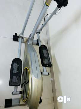 Gym cycle trainer