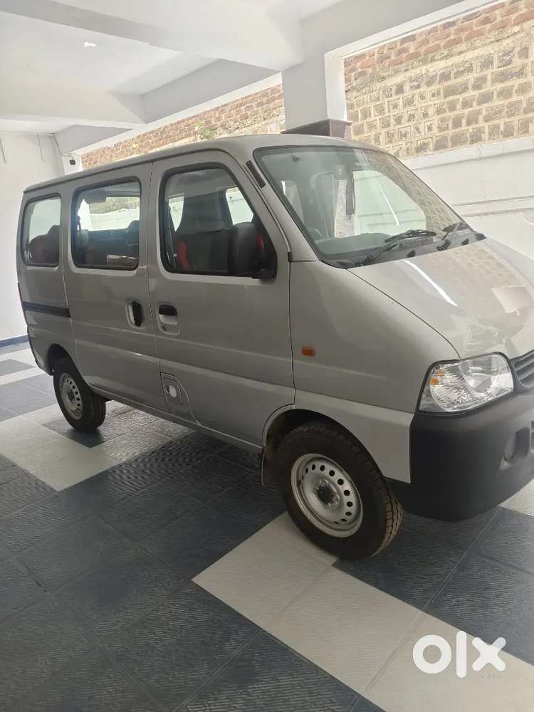 Maruti Suzuki Eeco 2025