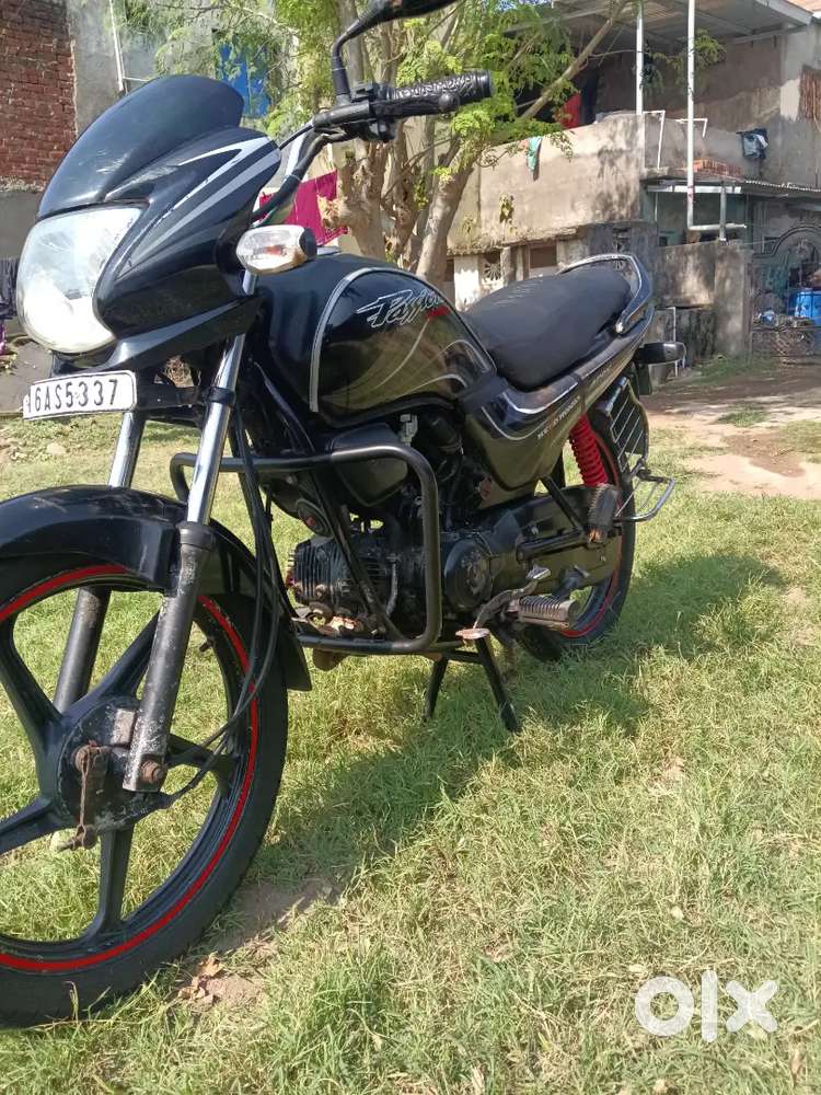 Outstanding condition bike, Engine Ok, vimo Chalu .
