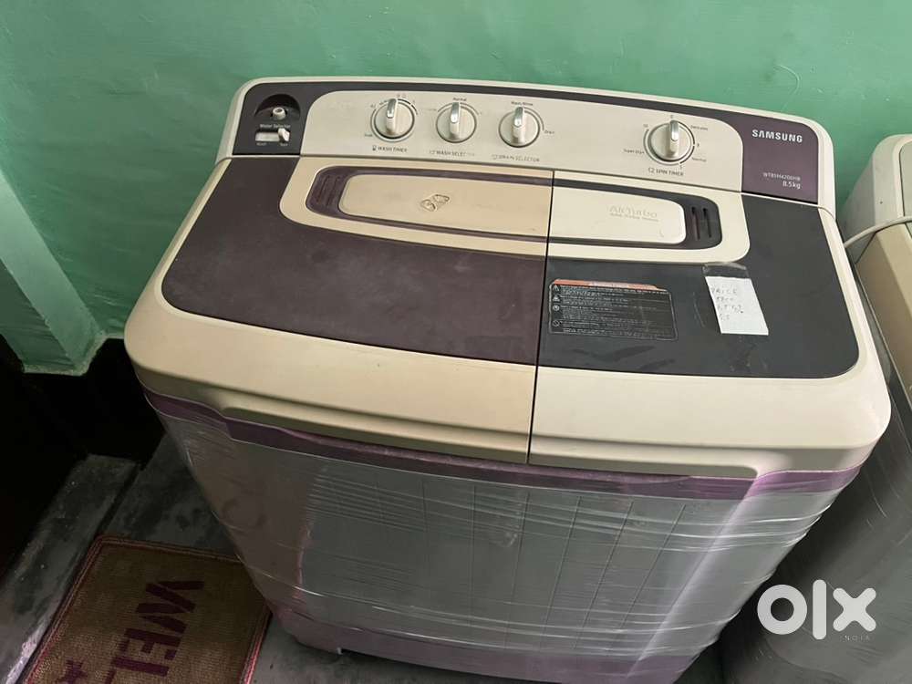 Washing machine and fridge