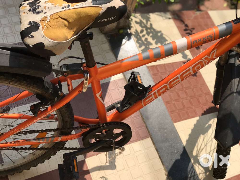 Streethawk Bicycle in orange colour