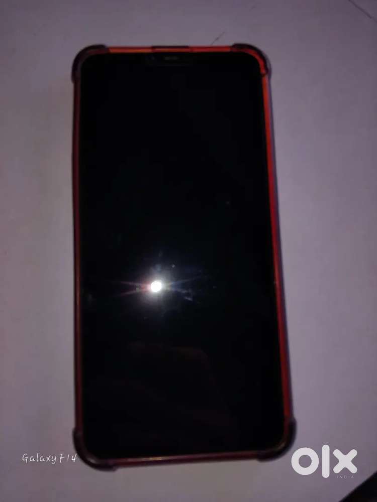 Mobile thik ha bss  software  dalwaya hai