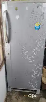 LG refrigerator