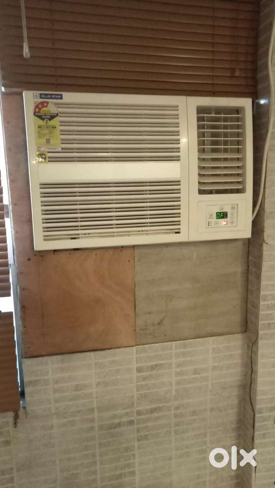 Blue star window a/c 2.2 ton , 10 months old in good working c