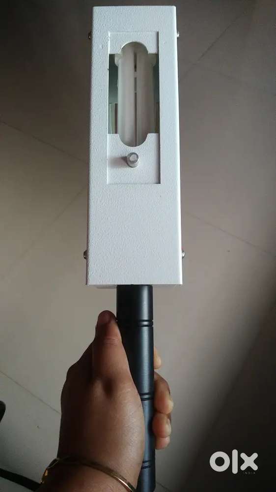 Narrowband UVB light