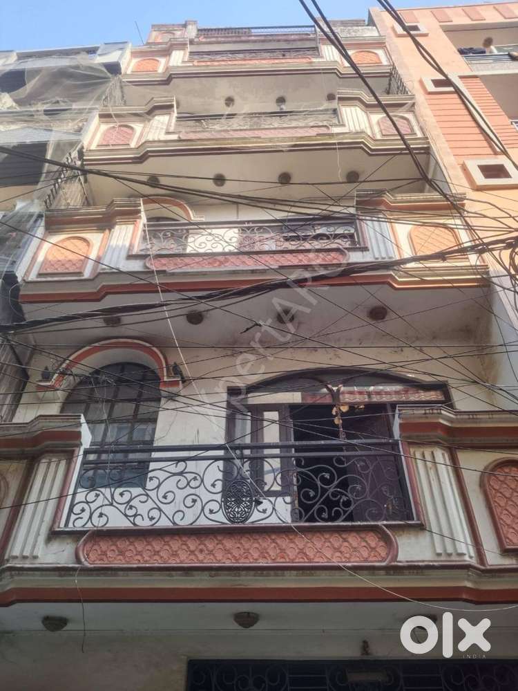 2 BHK Apartment in Shahdara