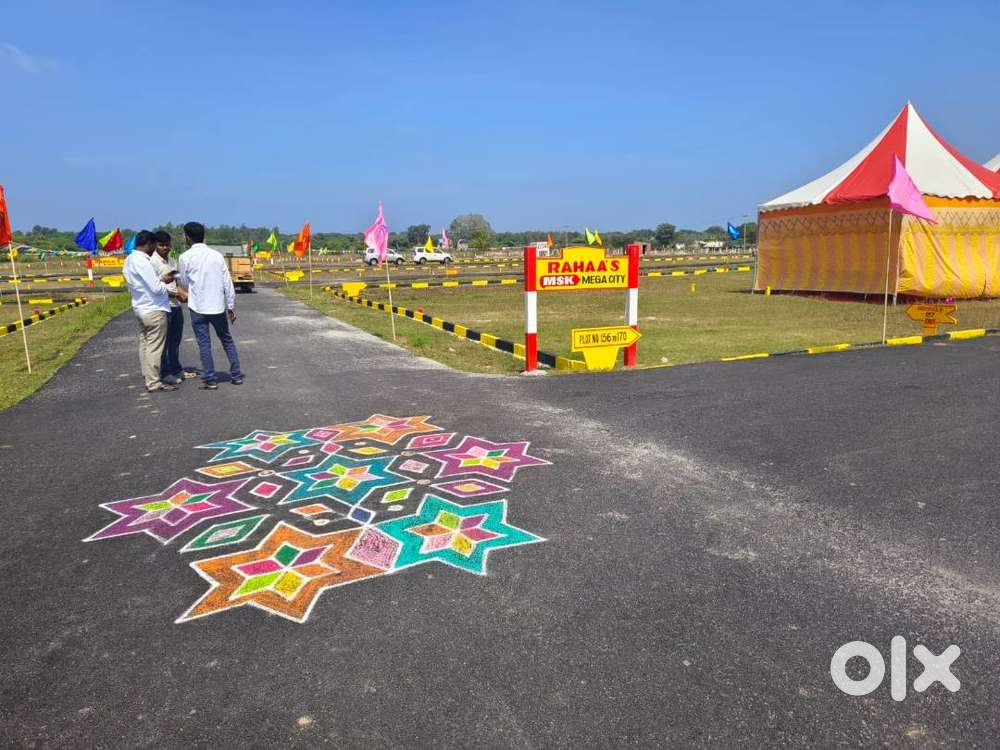 Plots for SALE near PARANDUR AIRPORT
