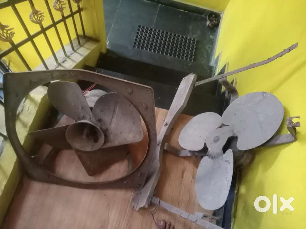 Exhaust and Cooler fan available