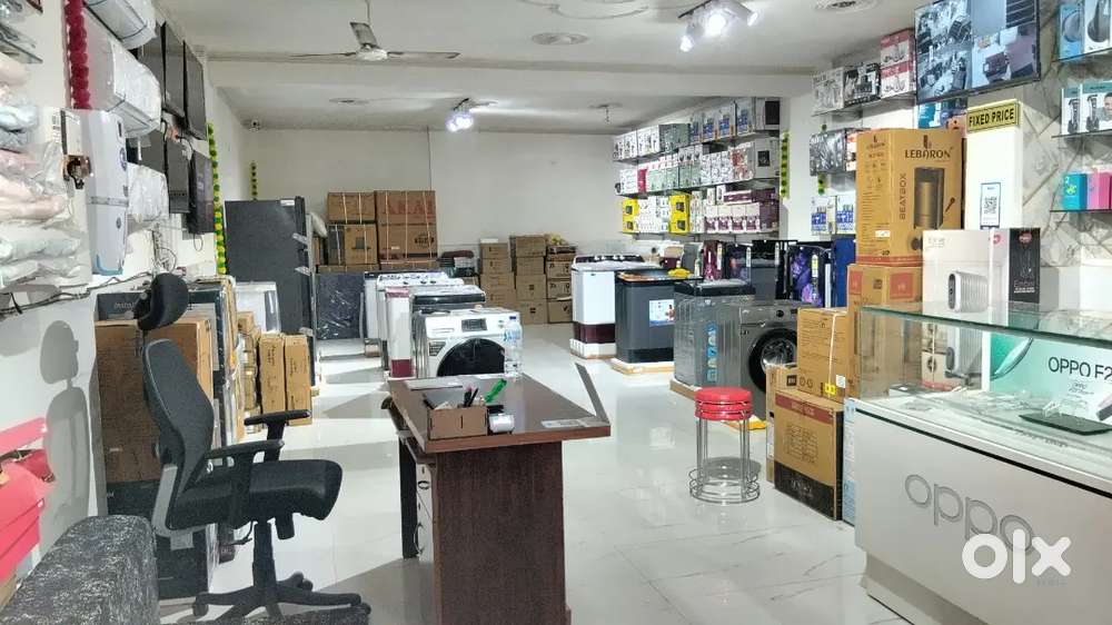 Shope store only girl