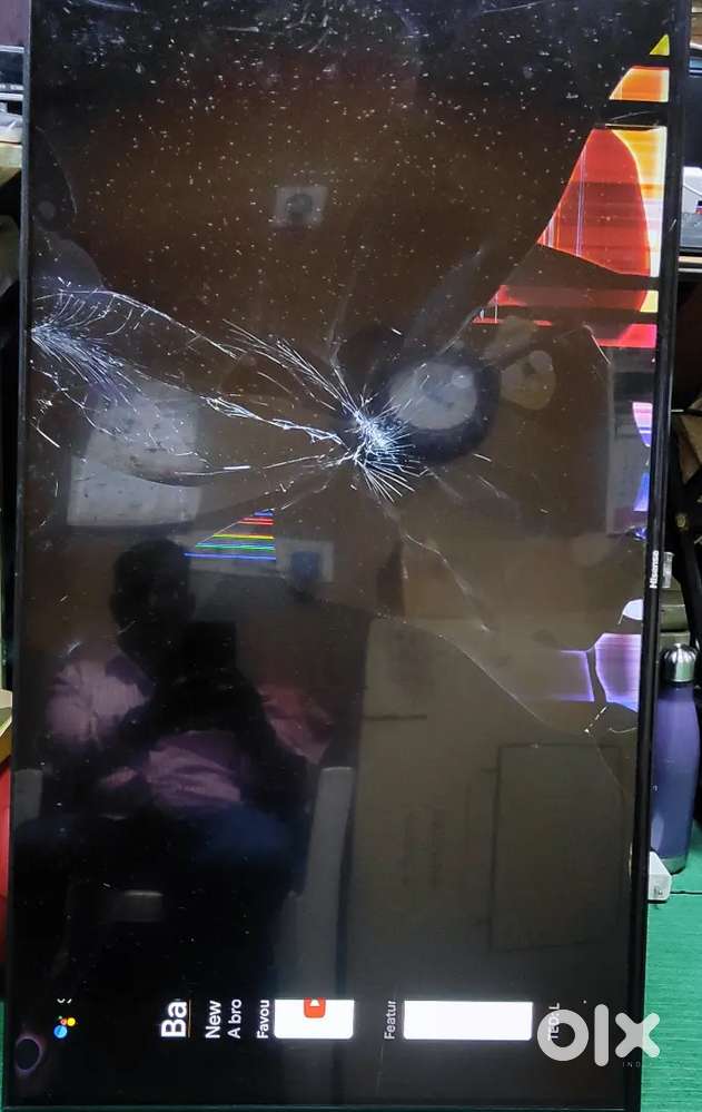 Hisense 43 inch led tv Android  tv screen broken