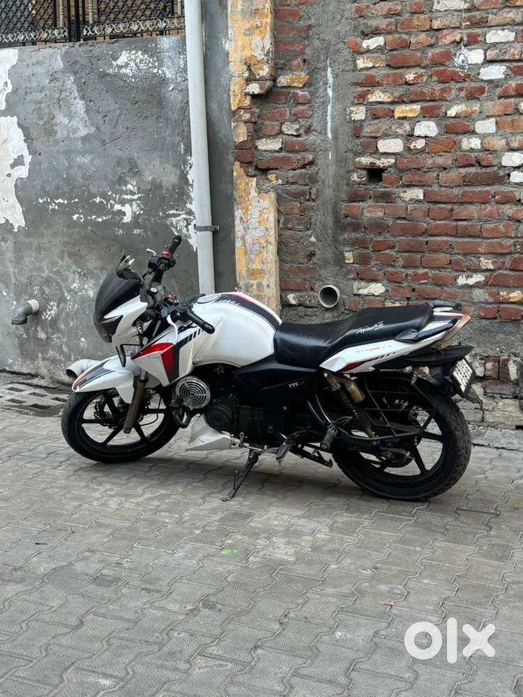 Apache RTR 180CC 2016 Model