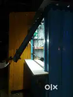 Pan shop with refrigerator