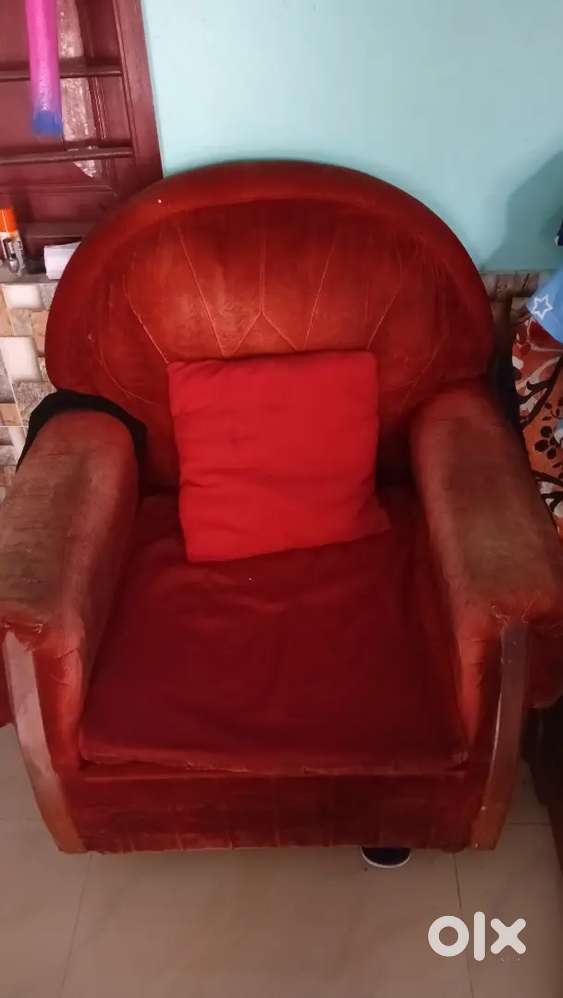 কিছু পুরোনো জিনিস বিক্রি করা হবে