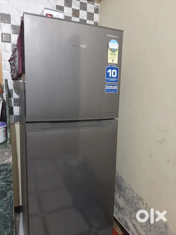 Urgent sell LLoyd 252 LTR fridge Only 13000/-