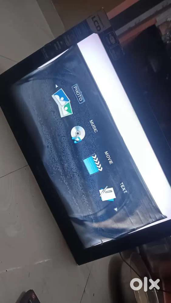I want to sell my old LCD TV Display problem only  @1500 Only