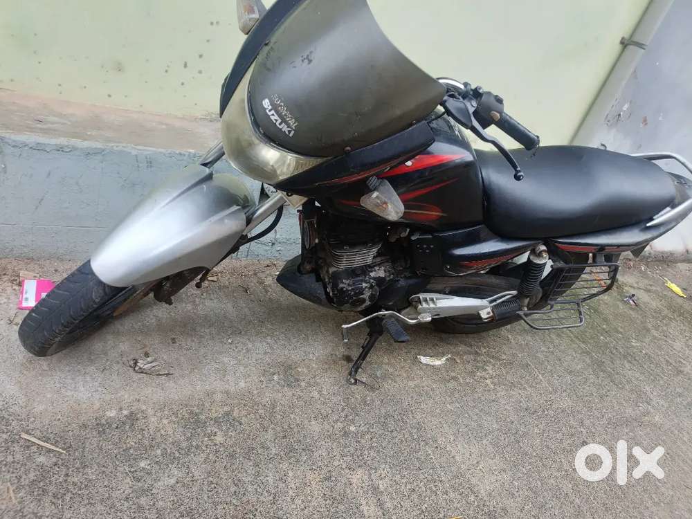 2010 suzuki zeus 125