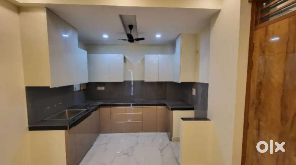 3bhk semi furnished flat big size balcony gated society