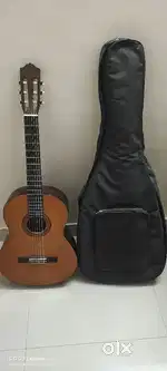Yamaha C40