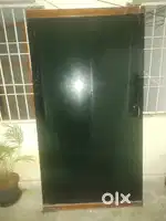 OFFICE GLASS 6.4 height 3.6 width without scratches