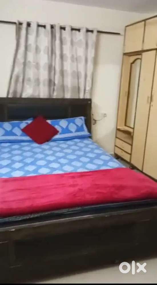 FURNISHED 2BHK FOR RENT IN BANJARA HILLS ROAD NO-10