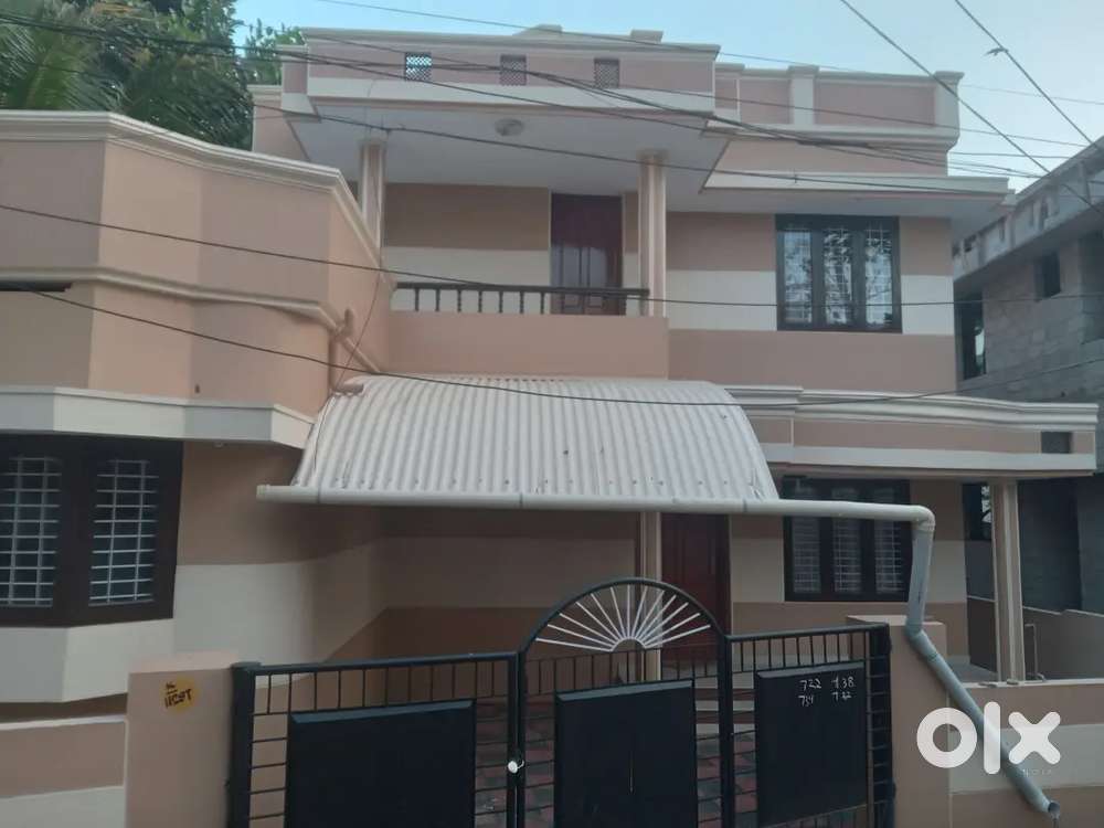 House near manvila 16 thousand independent