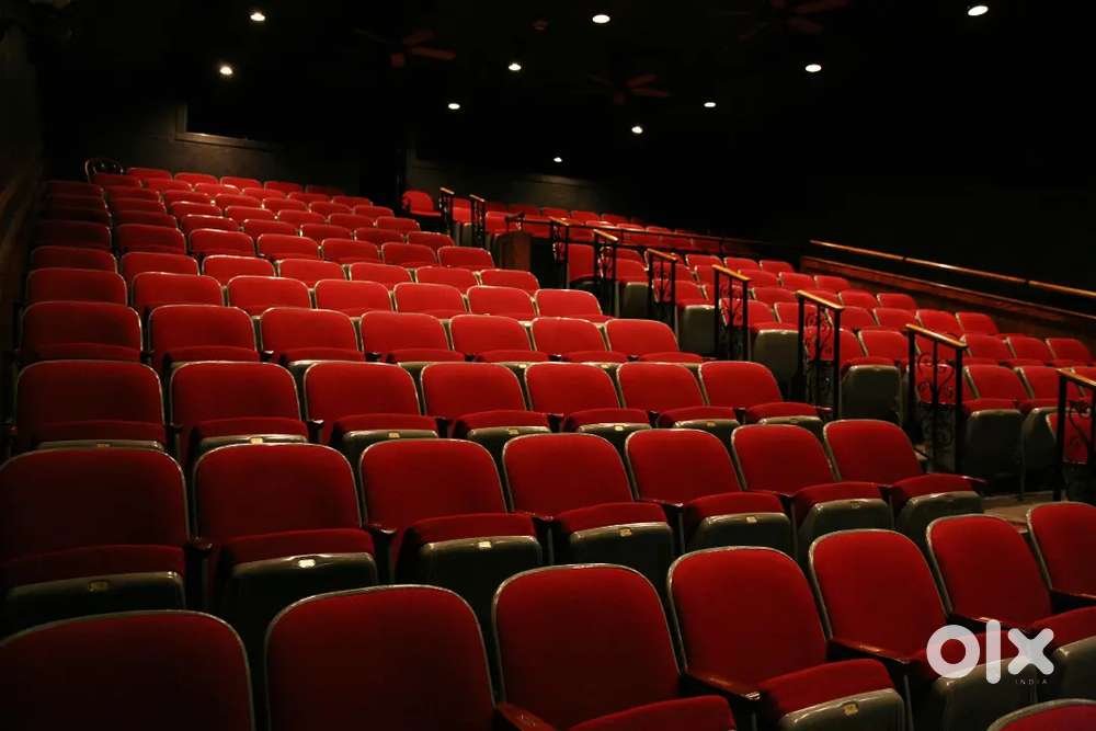 സിനിമ Theatre ലേക്ക്  gents സ്റ്റാഫിനെ ആവശ്യമുണ്ട്