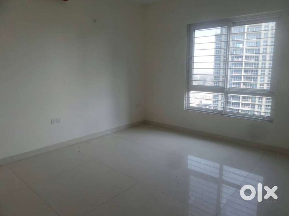 2 BHK SEMI FURNISHED FLAT FOR RENT