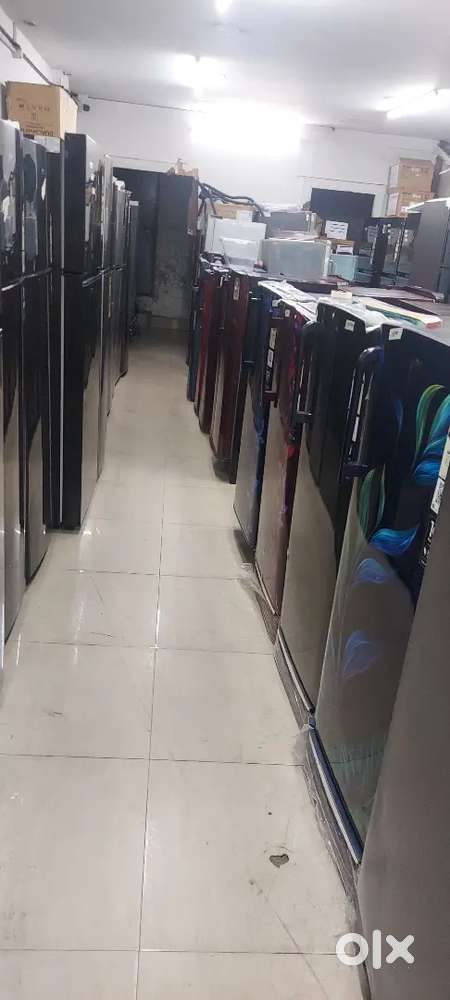 ആലുവയിലെ ഏറ്റവും വലിയ used /factory secondsഷോപ്പ്