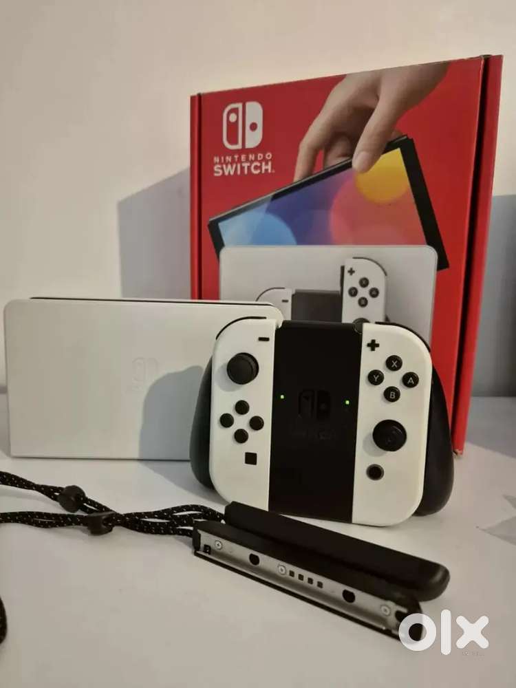 Nintendo Switch OLED Model HEG-001 Console - 64GB - White - Excellent