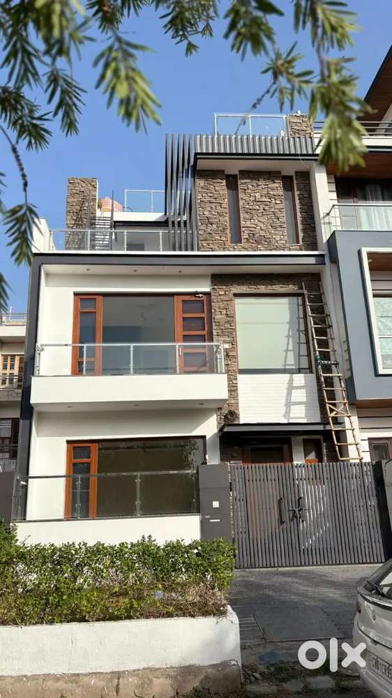 Triple story kothi for sale