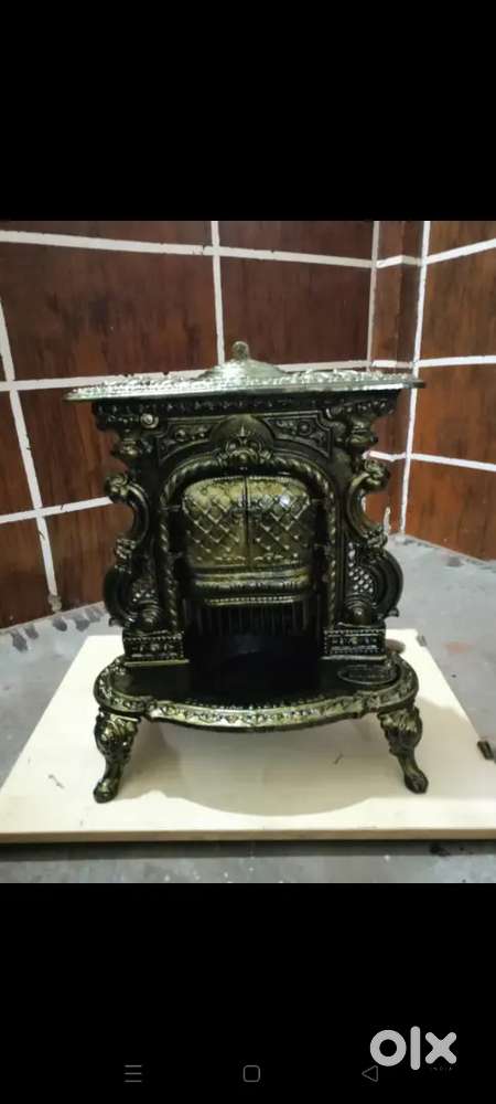 Antique type fireplace