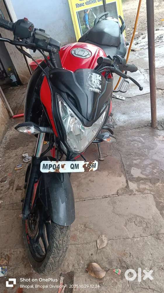 Bajaj Pulsar NS160 (2018)  Well Maintained  Excellent Condition