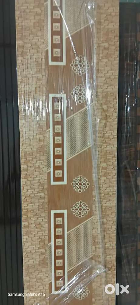 Pvc doors ka karigar chaiye