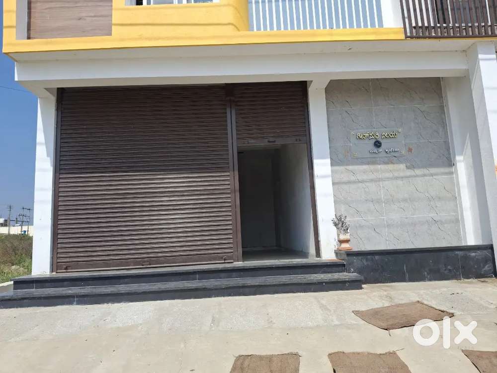 Shop or godown for rent