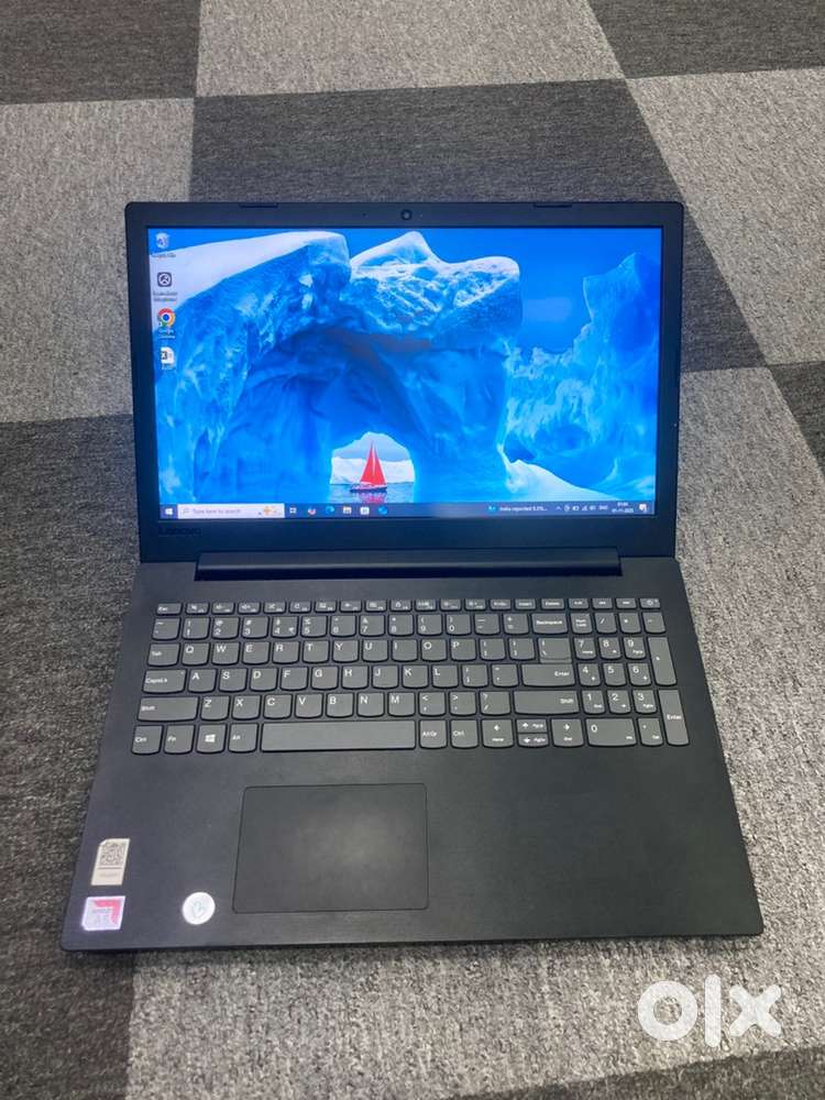 LENOVO V145/4GB 256GB SSD/AMD A6/15 inch scren/with warranty and bill