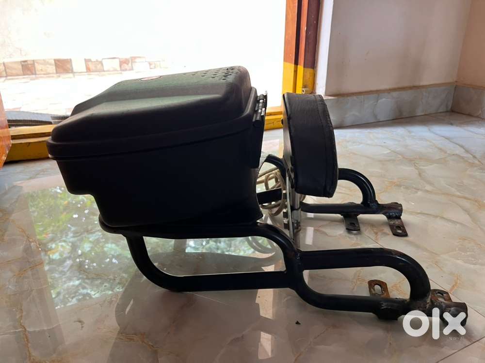 Bike Top box with stand