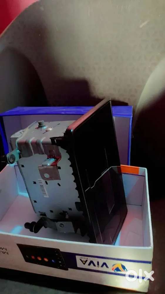 Ertiga car screen showroom Pic