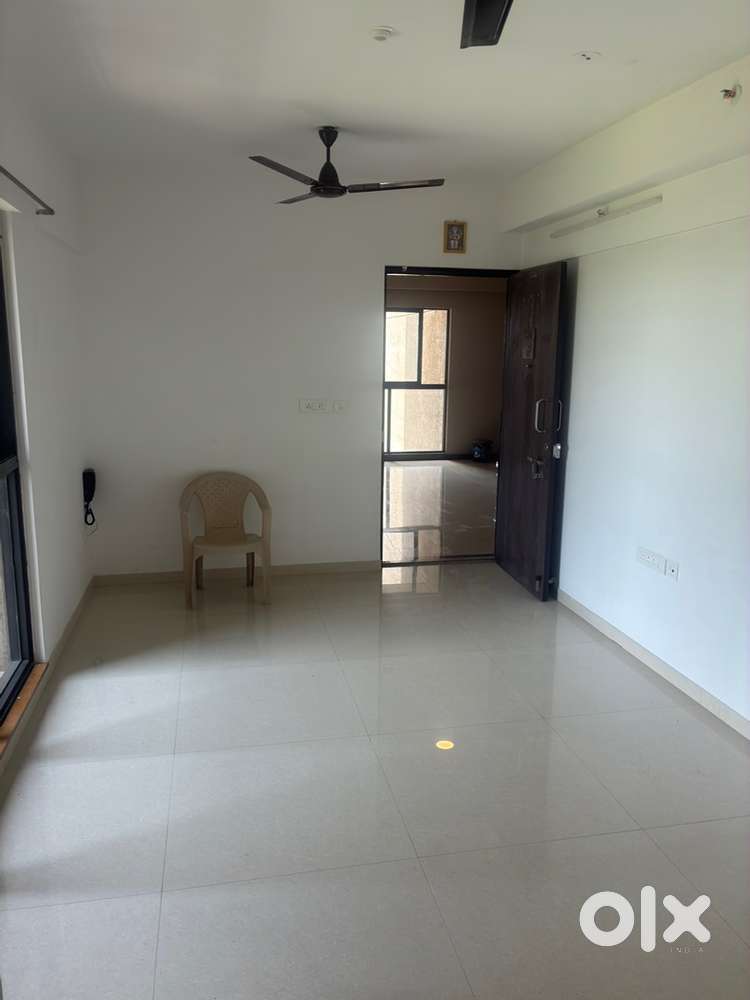 2 bhk without balcony open view