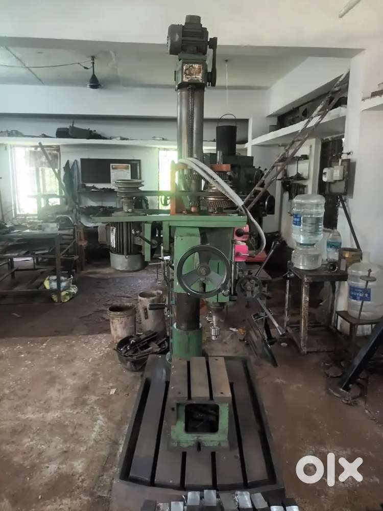 Radial Drilling Machine