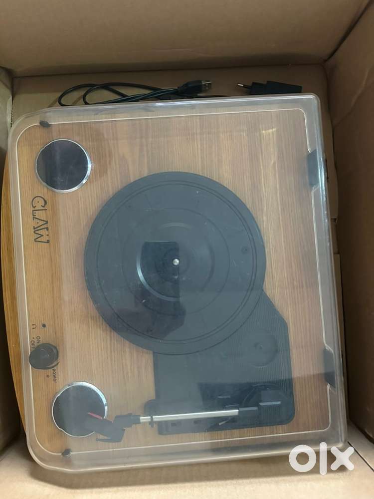 Record player - CLAW