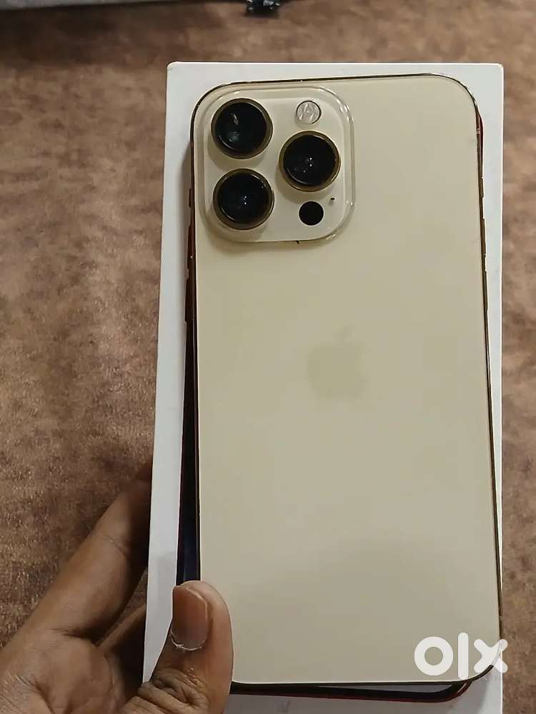 Iphone 14 pro 256gb buy from USA it's immaculate condition buy it now