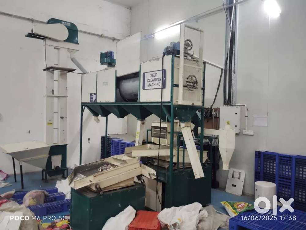 SEED CLEANING MACHINE