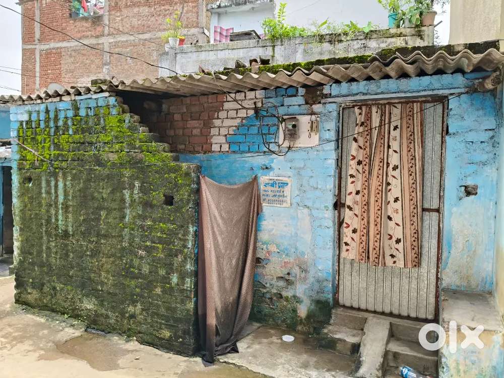मकान बेचना है मकान का निगम पट्टा है टैक्स पूरा पटा हुआ है